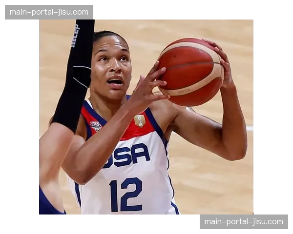 “三双机器”阿丽莎·托马斯的组织前锋进化史