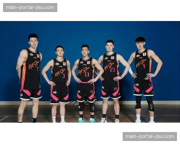 【2026年4月CBA联赛·赛后·通讯从第15名到第8:广州龙鲤队连续第三个赛季上演“压哨”晋级 【2026年4月CBA联赛·赛后·通讯从第15名到第8:广州龙鲤队连续第三个赛季上演“压哨”晋级